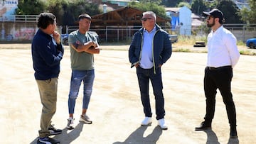 El especial viaje de Claudio Borghi: “Una cancha en un lugar donde uno no espera...”