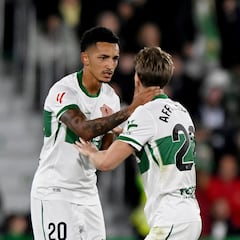 Aprobados y suspensos del Elche: El ‘Toro’ se reivindica con un golazo