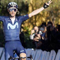 Alejandro Valverde le dedica el triunfo en Mallorca a Egan Bernal