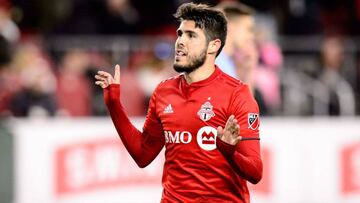 El futbolista espa&ntilde;ol de Toronto FC, Alejandro Pozuelo, le dio el pase a su equipo a la final de conferencia al meter un doblete ante New York City.