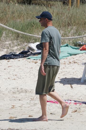 Zidane de vacaciones con su familia en la playa