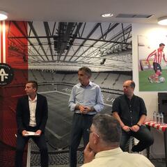 Arechabaleta apuesta por “sacar la Gabarra” con las chicas