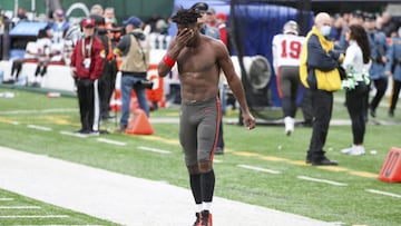 Durante el duelo entre Buccaneers y Jets de la semana 17 Brown abandonó el emparrillado por diferencias con el cuerpo de entrenadores de Tampa Bay.