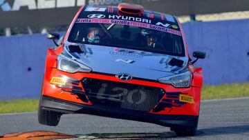 Dani Sordo ampl¨ªa su pretemporada en Italia
