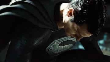 ¿Por qué Superman lleva el traje negro en Zack Snyder's Justice League? Su director lo explica