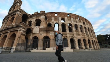 Un hombre con mascarilla pasea delante del Coliseo
Servicio Ilustrado (Automático)
05/11/2020 ONLY FOR USE IN SPAIN