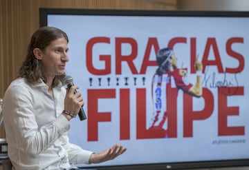 El jugador brasileño hablando de sus buenos recuerdos con la camiseta rojiblanca.
