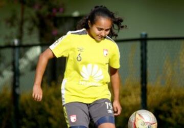 Independiente Santa Fe confecciona actualmente la nómina que buscará ser el primer campeón de la liga profesional femenina que iniciará en el año 2017.