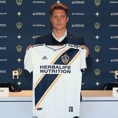 Schelotto presentado en Galaxy: habló del título y Carlos Tévez