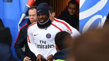 Paris Saint-Germain&#039;s Ivorian defender Serge Aurier