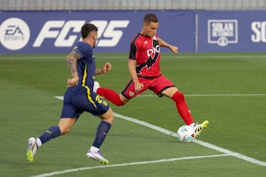 0-1. Jorge de Frutos adelanta al conjunto franjirrojo en el mano a mano con Juan Musso.
