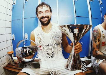 Habían pasado apenas cinco meses de su regreso a las canchas tras la lesión de rodilla y se llevó el premio tras promediar 16 puntos y 4,5 asistencias frente al Obradoiro en semifinales y el Baskonia en la final (80-73). 