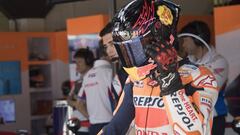 Lorenzo fue a disculparse con Rossi, Maverick y Dovizioso. 