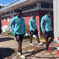 La lluvia cambia los planes de Colombia en Santiago