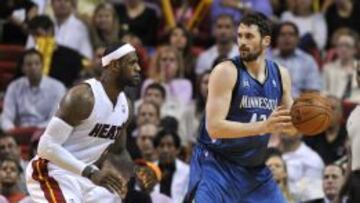 LeBron James y Kevin Love.