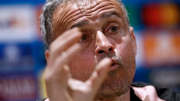 Poissy (France), 04/03/2025.- Paris Saint Germain's head coach Luis Enrique attends a press conference after the team's training session at PSG Campus training center in Poissy, west of Paris, France, 04 March 2024. PSG will face Liverpool FC on 05 March in their UEFA Champions League match round of 16 first leg match. (Liga de Campeones, Francia) EFE/EPA/YOAN VALAT