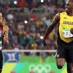 Usain Bolt se mete riendo en la final de 200 metros de Río