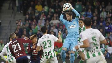 Dani Giménez puede ser el próximo portero del Depor