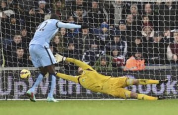 La nieve se robó todas las miradas del duelo entre Manchester City y West Bromwich.