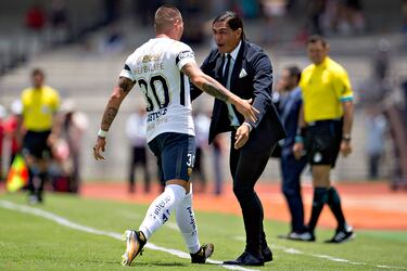 La era de Ares de Parga en Pumas; cinco técnicos en tres años