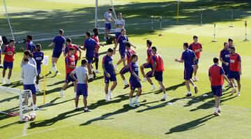 El grupo entrenándose antes del duelo frente al Huesca. 