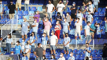 La afici&oacute;n del M&aacute;laga, en la grada de La Rosaleda.