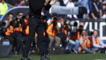 Luis Enrique, durante el partido del Barça contra el Levante.