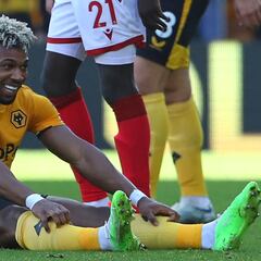 Adama recupera la sonrisa