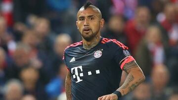 Guardiola: "Vidal es importante, pero debe aprender a controlarse"