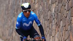 Team Movistar's Colombian rider Nairo Quintana cycleS in a breakaway in Passo Rolle during the 17th stage of the 107th Giro d'Italia cycling race, 159km between Selva di Val Gardena and Passo del Brocon on May 22, 2024. (Photo by Luca Bettini / AFP)