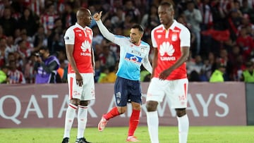 Marlon Piedrahita de Junior celebra luego de anotar el 2-0 contra Santa Fe