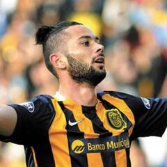 A Larrondo lo persigue la desgracia: otra vez será operado