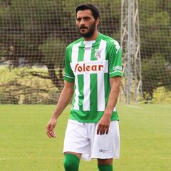 Güiza se reencontró con el cadismo visitando al Cádiz B