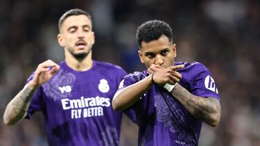 Soccer Football - LaLiga - Real Madrid v Athletic Bilbao - Santiago Bernabeu, Madrid, Spain - March 31, 2024 Real Madrid's Rodrygo celebrates scoring their second goal REUTERS/Violeta Santos Moura