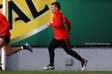 Arturo Salah visitó a la Roja en Pinto Durán