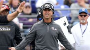 John Harbaugh, head coach de Baltimore Ravens, debe decidir si la afrontar el resto de la temporada pensando en llegar a Play-off o mirando al a&ntilde;o 2016.