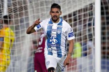 El atacante del Pachuca ha recibido 24 faltas en ocho partidos que ha disputado con los Tuzos. Su aporte a la ofensiva es para destacar, ya que suma cuatro goles en el certamen.