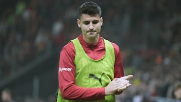 Morata, durante un calentamiento del Galatasaray.