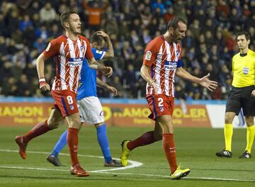 Godín celebra el 0-1.