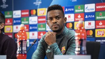 Semedo, en una rueda de prensa con el Barcelona.