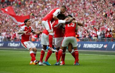 Alexis and Ramsey on target as Arsenal beat Chelsea in FA Cup