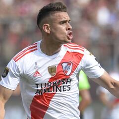 Las claves que hacen de Santos Borré el goleador en Argentina