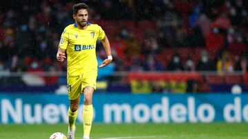 Ruben Sobrino of Cadiz in action during the spanish league, La Liga Santander, football match played between Atletico de Madrid and Cadiz CF at Wanda Metropolitano stadium on March 11, 2022, in Madrid, Spain.
 AFP7 
 11/03/2022 ONLY FOR USE IN SPAIN