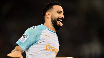 Adil Rami dejó el Marsella y apunta al Fenerbahçe
