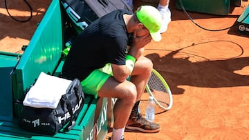 Davidovich se disculpa tras acabar llorando: “No he sabido manejar mis emociones”