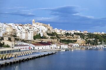 La ciudad balear es una de las más antiguas del país y su origen ronda el 1.600 a.C. Pero fue en el año 205 a.C. cuando se data su fundación por el general cartaginés Magón.