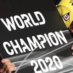 Bastianini sufre a lo Arenas para coronarse campeón de Moto2