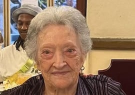 Pepita Bernat, centenaria de 106 años: “Tengo una vejez que no me lo esperaba. No me esperaba estar tan contenta, tan alegre y tan bien”