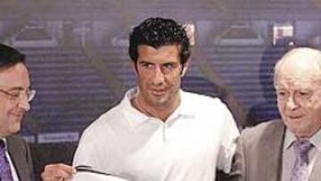 <b>EL PRIMER 'SÍ'. </b>Figo fue la primera apuesta de Florentino cuando llegó al Madrid.