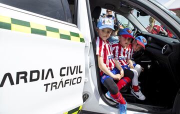 El Atleti celebra el Día del Niño en el Metropolitano